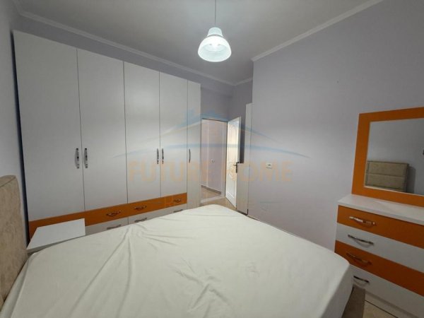 Tirane, jepet me qera apartament 2+1 Kati 2, 55 m² 480 € 