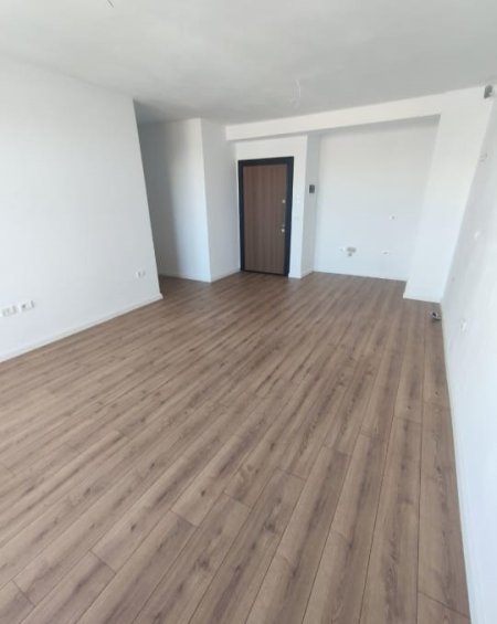 Tirane, shitet apartament 1+1 Kati 4, 63 m² 83.000 € (Rruga Aleksandër Konda)