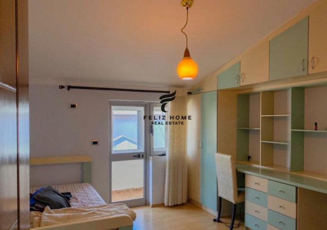 Tirane, jepet me qera apartament 2+1 Kati 4, 110 m² 700 € (21 DHJETORI)