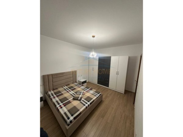 Tirane, jepet me qera apartament 2+1 Kati 6, 70 m² 600 € (Vizion Plus)