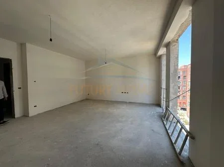 Tirane, shitet apartament 2+1 Kati 5, 116 m² 197.200 € (Bulevardi i Ri)