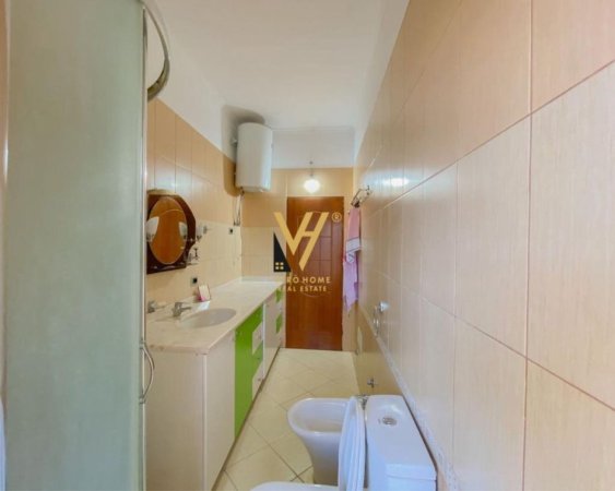 Tirane, jepet me qera apartament 2+1+Ballkon Kati 4, 110 m² 700 € (VASIL SHANTO)