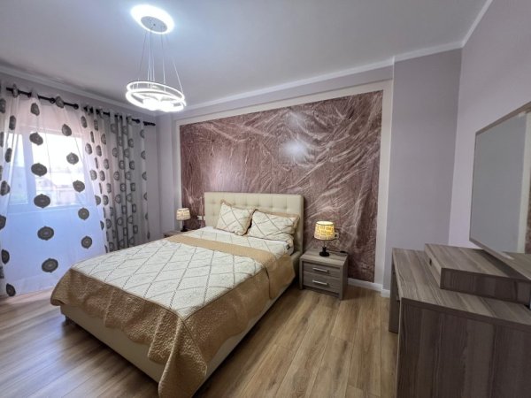 Tirane, shitet apartament 2+1+Ballkon Kati 4, 101 m² 147.000 € 
