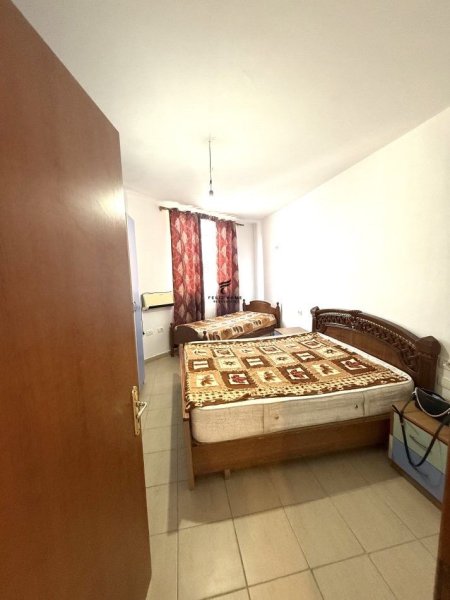 Tirane, jepet me qera apartament 1+1 Kati 9, 68 m² 400 € (YZBERISHT)