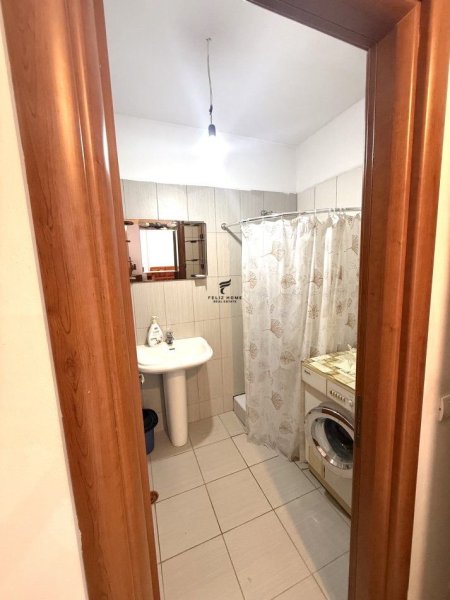 Tirane, jepet me qera apartament 1+1 Kati 9, 68 m² 400 € (YZBERISHT)