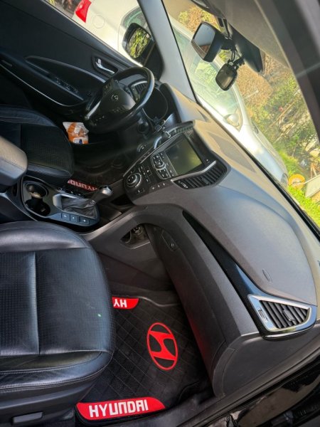Tirane, shitet makine hyundai Nafte, e zeze automatik Kondicioner 240.000 km 9.800 €