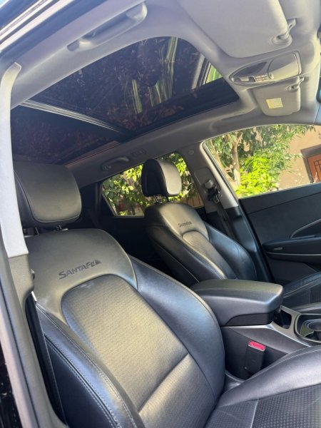Tirane, shitet makine hyundai Nafte, e zeze automatik Kondicioner 240.000 km 9.800 €