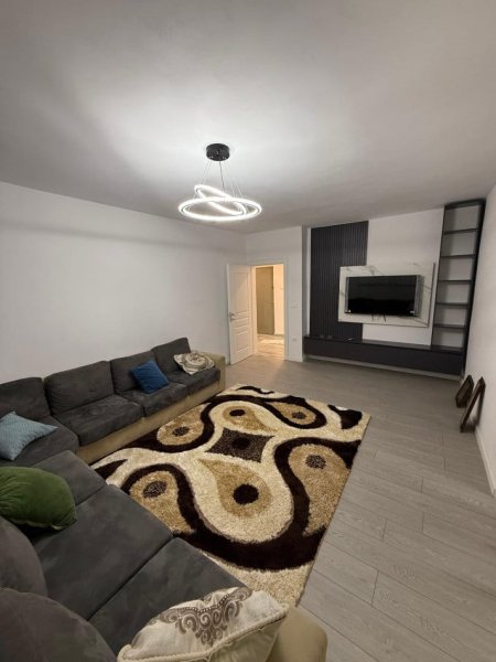 Tirane, jepet me qera apartament 2+1 Kati 2, 80 m² 550 € (ali demi)