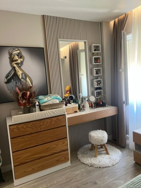 Tirane, shes apartament 2+1 Kati 3, 92 m² 140.000 € (ruga Baftjar Lici)