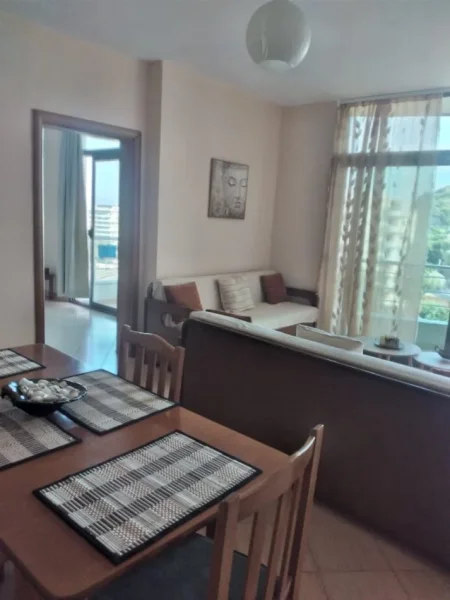 Jepet me qera apartament 1+1 Kati 9, 60 m² 45 € (Rr. F.Zaimaj, Zona 24, Shkembi i Kavajes, Durres)