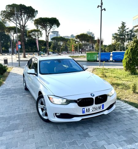 Shes makine Bmw Benzin, e bardhë automatik Kondicioner 150.000 km 9.800 €