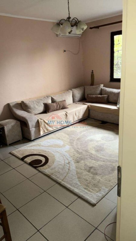 Tirane, jepet me qera apartament 1+1 Kati 1, 63 m² 450 € (Ish Parku)