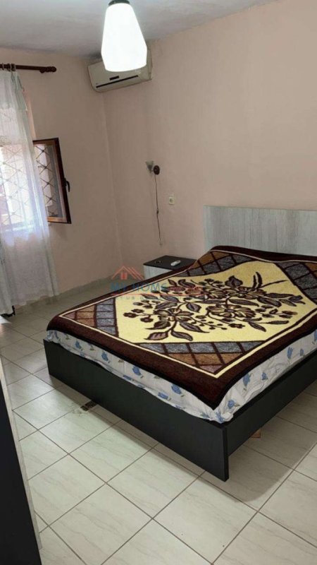 Tirane, jepet me qera apartament 1+1 Kati 1, 63 m² 450 € (Ish Parku)