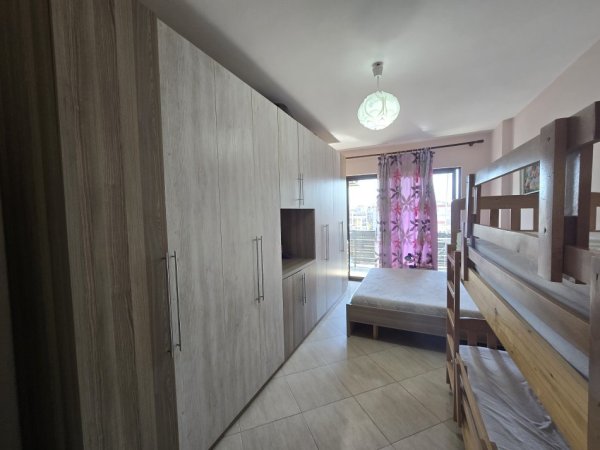 Tirane, shitet apartament 1+1+Ballkon Kati 8, 75 m² 110.000 € (Astir, Vila L)