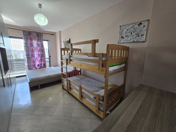 Tirane, shitet apartament 1+1+Ballkon Kati 8, 75 m² 110.000 € (Astir, Vila L)