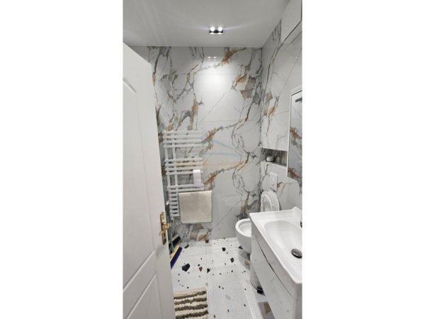 Durres Plazh, shitet apartament 1+1+Ballkon Kati 2, 65 m² 120.000 € (Durres)