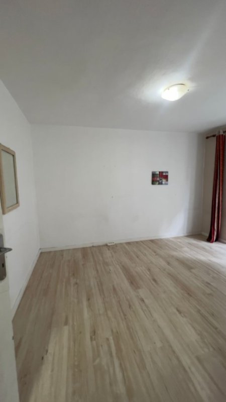 Tirane, shes apartament 2+1+Ballkon Kati 4, 67 m² 165.000 € (Rruga Mine Peza)