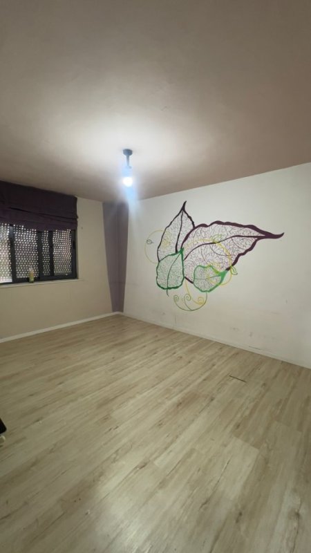 Tirane, shes apartament 2+1+Ballkon Kati 4, 67 m² 165.000 € (Rruga Mine Peza)