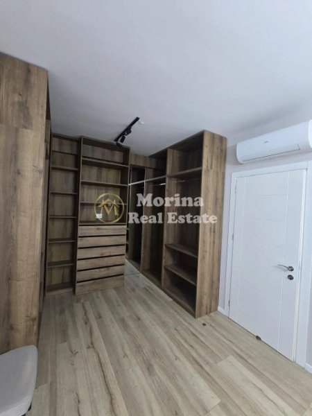 Tirane, jepet me qera apartament 2+1 Kati 5, 110 m² 1.000 € (Porcelan)