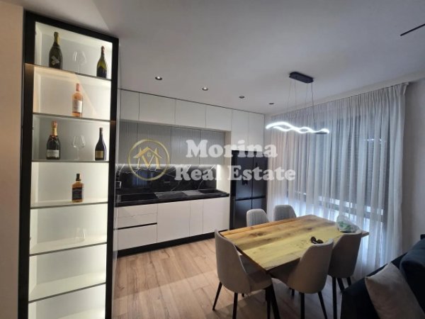 Tirane, jepet me qera apartament 2+1 Kati 5, 110 m² 1.000 € (Porcelan)