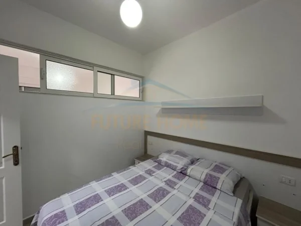 Qerret, shitet apartament 1+1+Ballkon Kati 4, 45 m² 85.000 € (Durres)
