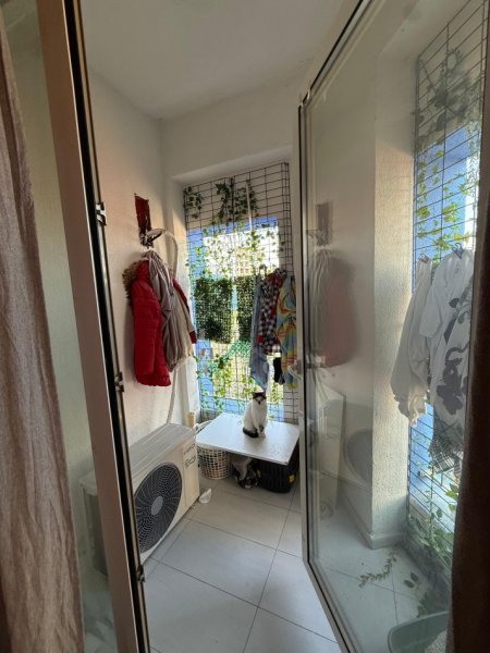Tirane, shitet apartament 1+1 Kati 1, 70 m² 90.000 € 