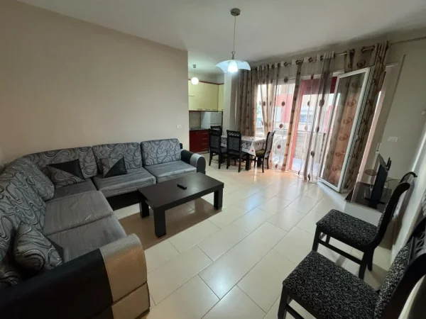 Tirane, jap me qera apartament 2+1+Ballkon Kati 2, 95 m² 450 € (rruga teodor keko)