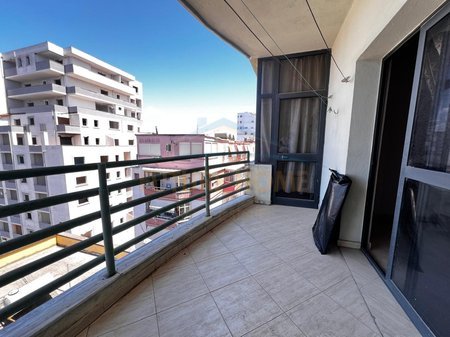 Durres, shes apartament 2+1+Ballkon Kati 6, 103 m² 100.000 € 