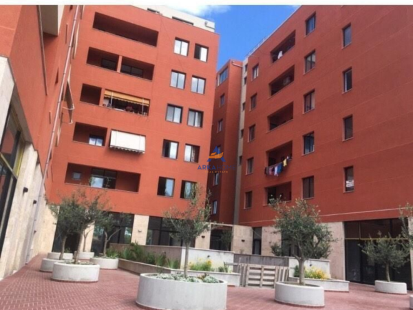 Tirane, shitet apartament 1+1+Ballkon Kati 4, 55 m² 83.500 € (NE SHKOZE)