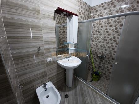 Tirane, jepet me qera apartament 1+1 Kati 3, 66 m² 750 € 