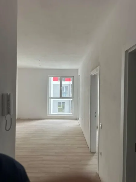 Tirane, shitet apartament 1+1 Kati 3, 63 m² 75.000 € 