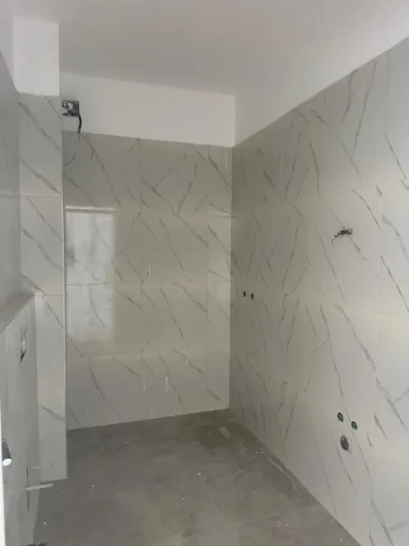 Tirane, shitet apartament 1+1 Kati 3, 63 m² 75.000 € 