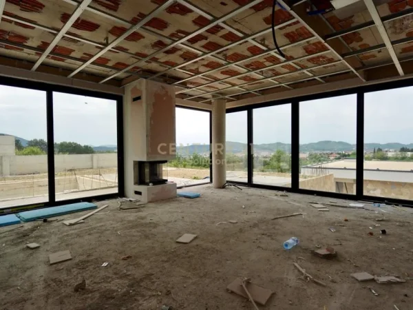 Tirane, shes Vile 5+1 Kati 1, 440 m² 850.000 € (Farke e Vogel)