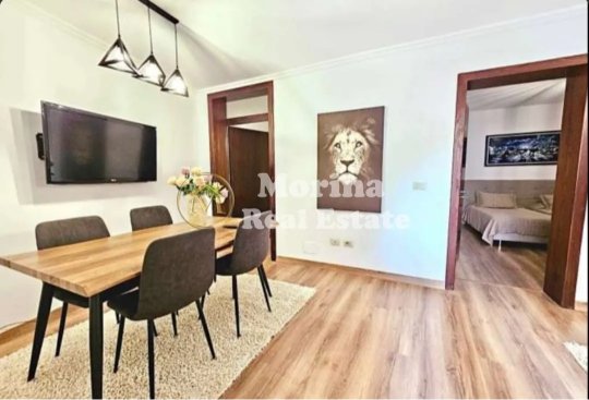 Tirane, jepet me qera shtepi 2+1 Kati 1, 105 m² 800 € (Jeronim De Rada)