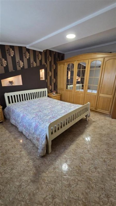 Tirane, jepet me qera apartament 2+1+Ballkon Kati 6, 66 m² 450 € (RRUGA E ELBASANIT)