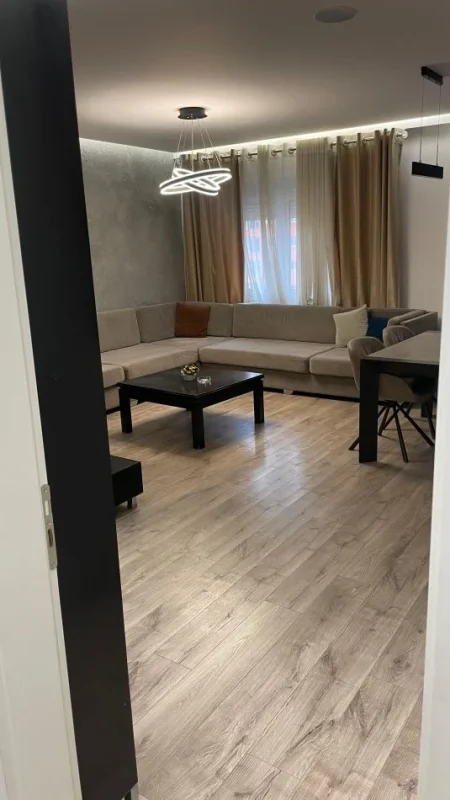 Tirane, shitet apartament 2+1 Kati 2, 118 m² 160.000 € 