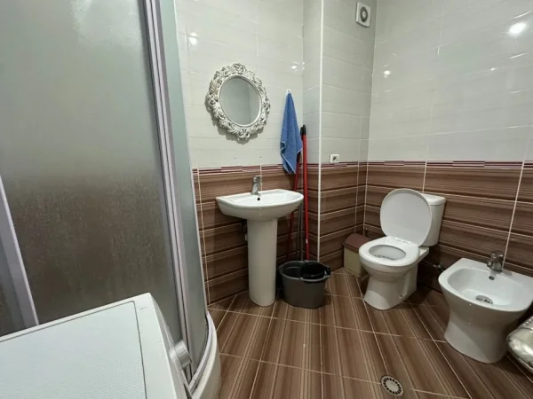 Tirane, shitet apartament 2+1 Kati 6, 114 m² 154.000 €