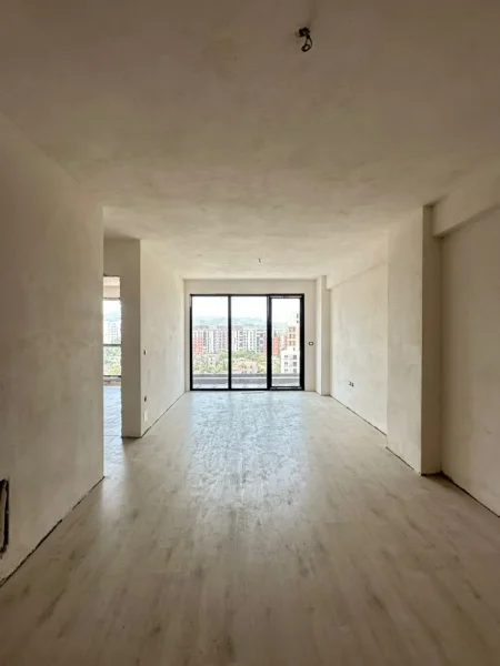 Tirane, shitet apartament 2+1 Kati 8, 121 m² 193.600 € (Fusha e Aviacionit)