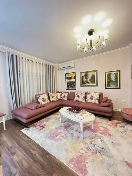 Tirane, shitet apartament 2+1 Kati 6, 110 m² 250.000 € (Rruga e Elabasanit)