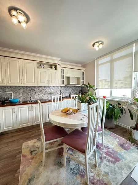 Tirane, shitet apartament 2+1 Kati 6, 110 m² 250.000 € (Rruga e Elabasanit)