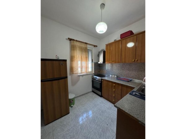 0683487469 Tirane, jepet me qera apartament 2+1 Kati 6, 84 m² 500 € (Perball Harry Fultz , Mine Peza)