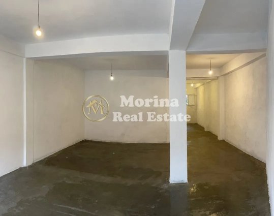 Tirane, jepet me qera Kati 1, 85 m² 350 € (Rruga Besa)