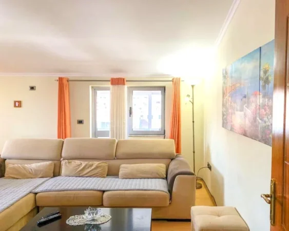 JEPET ME QERA SUPER APARTAMENT 2+1 NE 21 DHJETOR  Kati 4, 113 m² 700 €