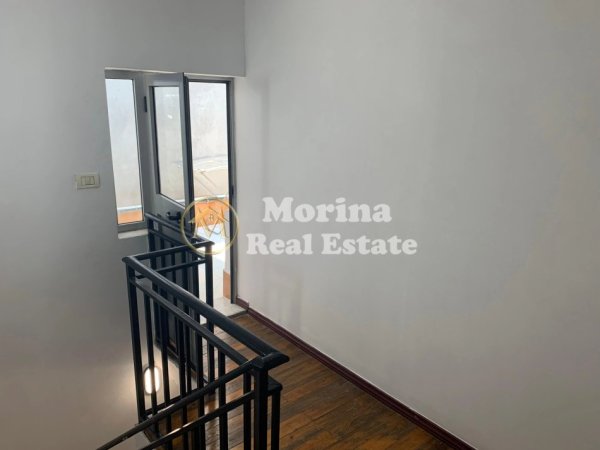 Tirane, jepet me qera apartament duplex Dublex Kati 1, 56 m² 400 € (Shkolla E Baletit)