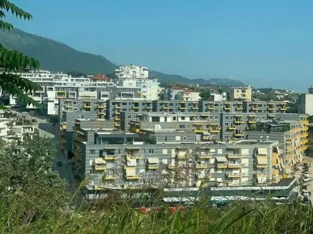 Tirane, shitet apartament 2+1 Kati 3, 124 m² 16.200.000 € 