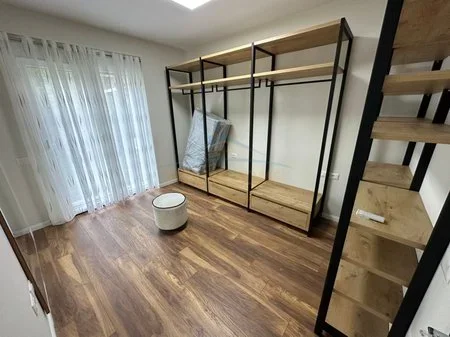 Tirane, jepet me qera apartament 2+1 Kati 1, 86 m² 120.000 €