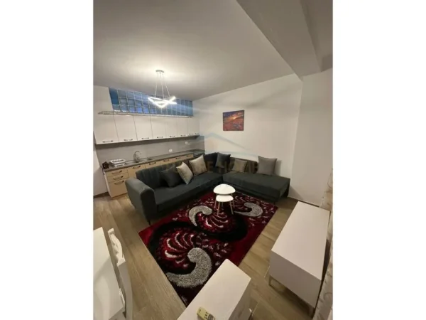 Tirane, jepet me qera apartament 2+1 Kati 6, 70 m² 600 € (RRUGA DON BOSKO)