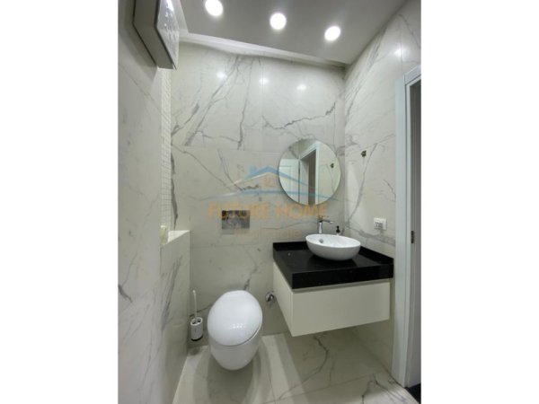 APARTAMENT MODERN 2+1 ME QERA NE MYSLYM SHYR