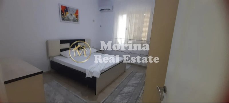 Tirane, jepet me qera apartament 2+1 Kati 3, 90 m² 500 € (Vilat Amerikane)
