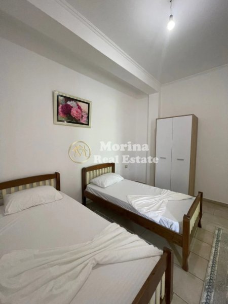 Tirane, jepet me qera apartament 2+1 Kati 3, 90 m² 500 € (Vilat Amerikane)